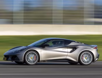 Lotus Emira Turbo SE [Worldwide] '2025–pr.