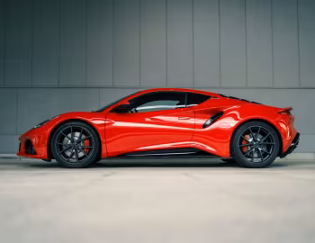 Lotus Emira Turbo SE [Japan] '2025–pr.