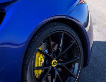Lotus Emira Turbo SE [Worldwide] '2025–pr.