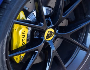 Lotus Emira Turbo SE [Worldwide] '2025–pr.