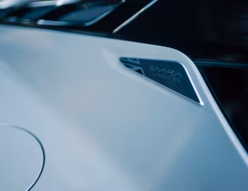Lotus Emira Turbo SE [Japan] '2025–pr.