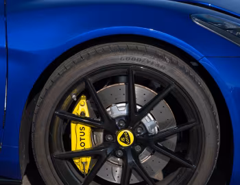 Lotus Emira Turbo SE [Worldwide] '2025–pr.