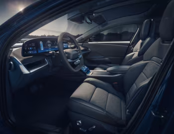 Интерьер 2023–н.в. Lucid Air Sapphire [North America] '2023–н.в.