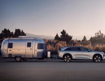 2025–pr. Lucid Gravity Grand Touring [North America] '2024–pr.