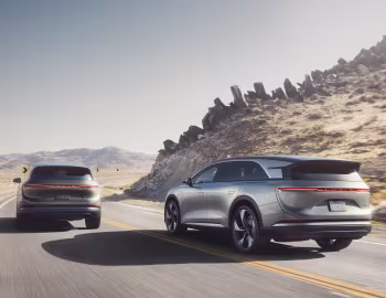 2025–pr. Lucid Gravity Grand Touring [North America] '2024–pr.