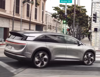 2025–pr. Lucid Gravity Grand Touring [North America] '2024–pr.