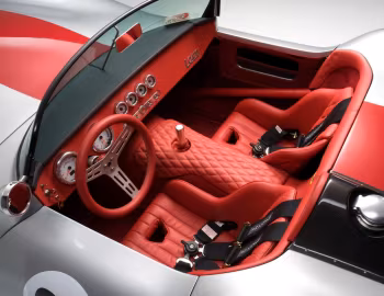 Interior Lucra LC470 '2007–12