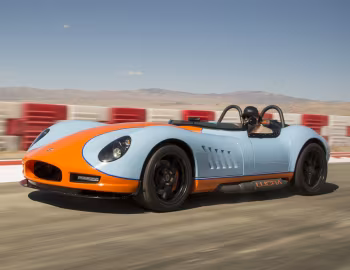 Lucra LC470 '2013–pr.
