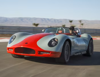 Lucra LC470 '2013–pr.