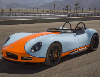 Lucra LC470 '2013–pr.