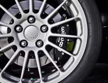 Lucra LC470 R '2013–pr.