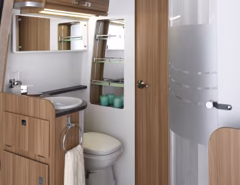 Interior 2015–17 Lunar Landstar EWS (Br.906) '2014–17