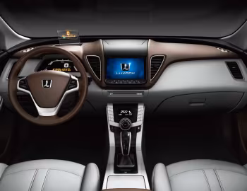 Тарпеда Luxgen 5 Sedan '2012–15