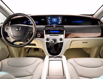 Panel frontal Luxgen 7 CEO '2010–21