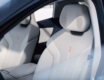 Інтэр'ер Lynk & Co 07 EM-P '2024–25