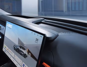 Інтэр'ер Lynk & Co 07 EM-P '2024–25
