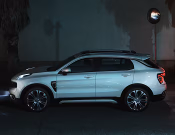 Lynk & Co 01 Xing Pro (CX11) '2017–20