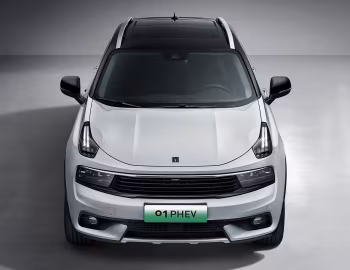 Lynk & Co 01 PHEV (CX11) '2018–20