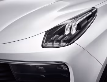 Lynk & Co 01 PHEV (CX11) '2018–20