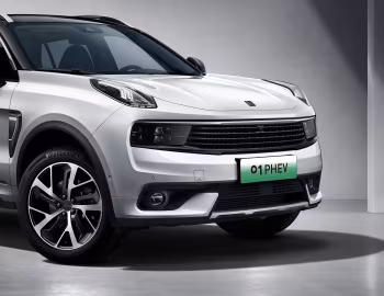 Lynk & Co 01 PHEV (CX11) '2018–20