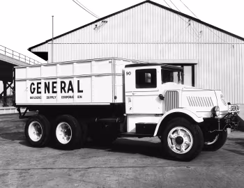 Mack AK Dump Truck '1927–29
