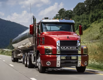 Mack Anthem Flat Top Day Cab '2018–pr.