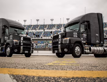 Mack Anthem "Official Hauler of NASCAR" '2020