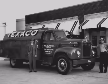 Mack B20 Tanker Truck '1953–60