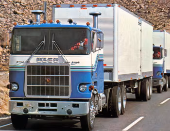 1975 Mack Cruise-Liner Tractor Truck