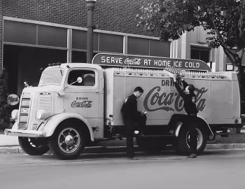 1939 Mack EHU