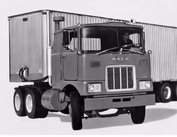 Mack F700 '1962–79