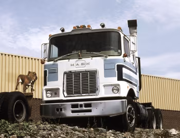 Mack F700 '1962–79
