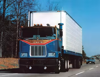 Mack F700 '1962–79