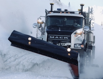 Mack Granite Axle Forward 6 4 Snow Plow 2007 23
