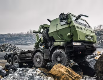Mack Kerax 8×8 RIGID '2017–18
