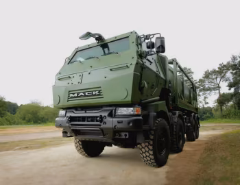 Mack Kerax 8×8 RIGID '2017–18