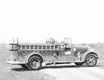 1936 Mack Model B Type 19 Fire Engine