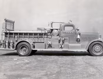 1937 Mack Model B Type 21 Fire Engine