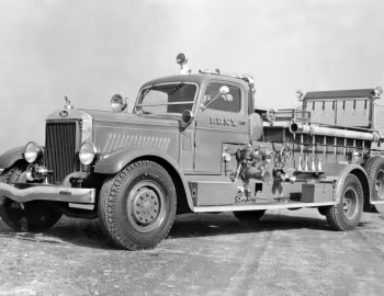 1937 Mack Model B Type 21 Fire Engine