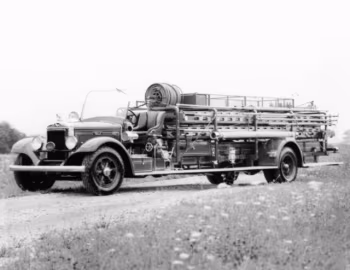 1935 Mack Model B Type 50 Fire Engine