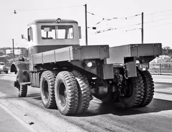 Mack NM3 '1939–42