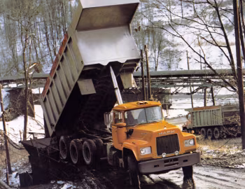 Mack R-Series '1965–90