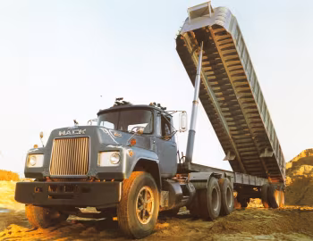 Mack R-Series '1965–90