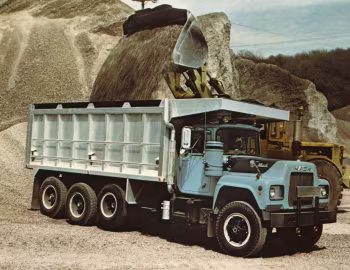 Mack R-Series '1965–90
