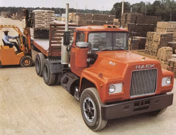 Mack R-Series '1965–90
