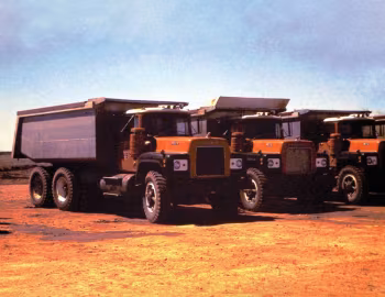Mack R685RSX Dump Truck [Australia] '1971
