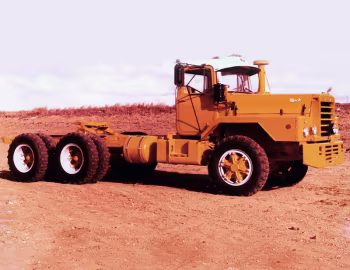 Mack R800SX Tractor Truck '1972–????