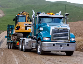 Mack Super-Liner Day Cab [Australia] '2007–pr.