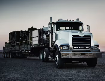 Mack Titan Tractor [North America] '2014–17