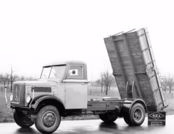 Magirus-Deutz A 3500 tipper truck [Netherlands] '1952–53